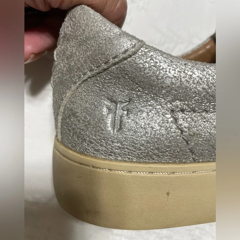 Frye excellent used